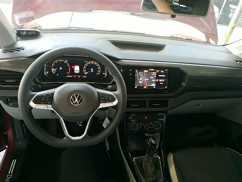 Volkswagen Tanying 2020 1.5L Automatic Joy Edition фото 10