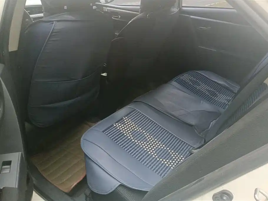 Toyota Levin 2014 1.6G CVT Elite Edition фото 11