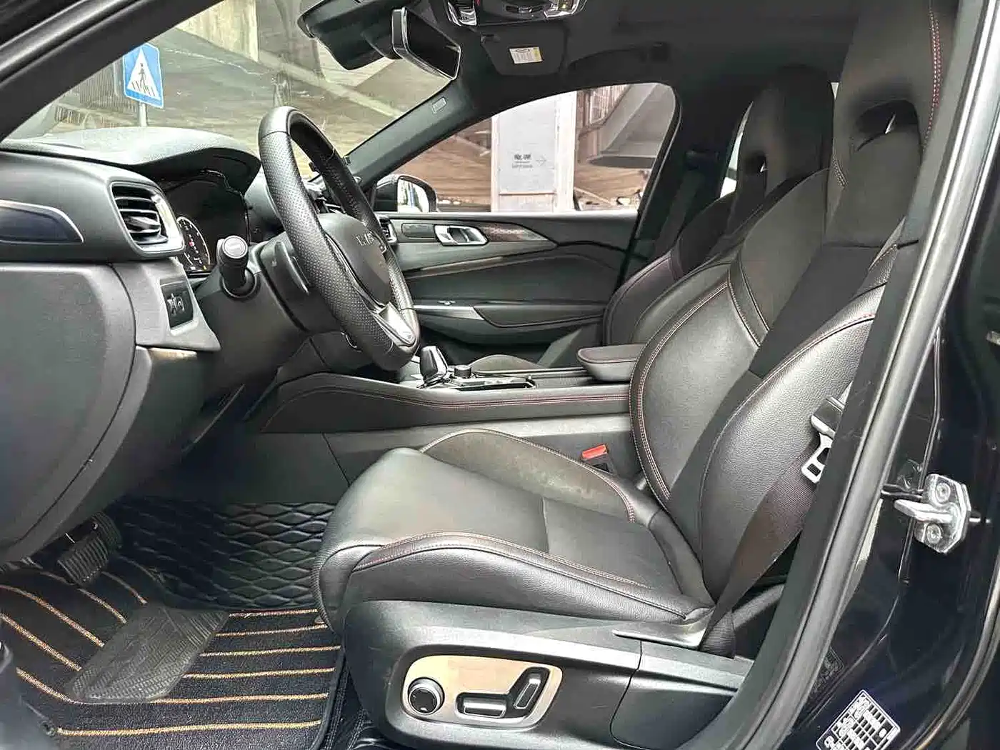 Lynk & Co 03 2019 2.0TD Auto Power Version фото 10
