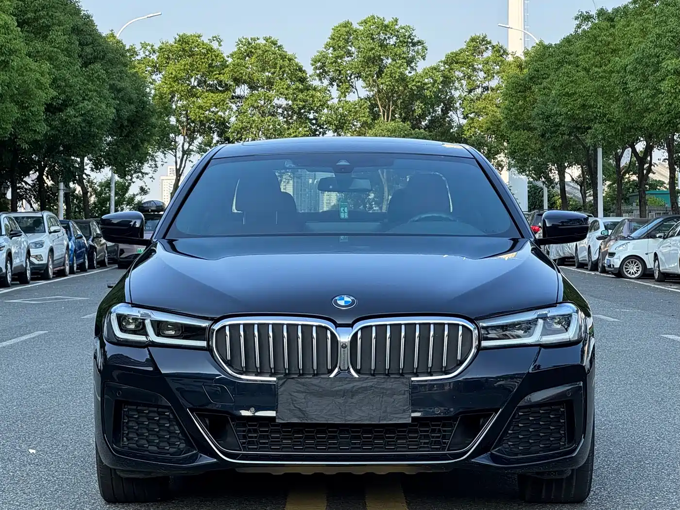BMW 5 Series 2021 525Li M Sport Package фото 2
