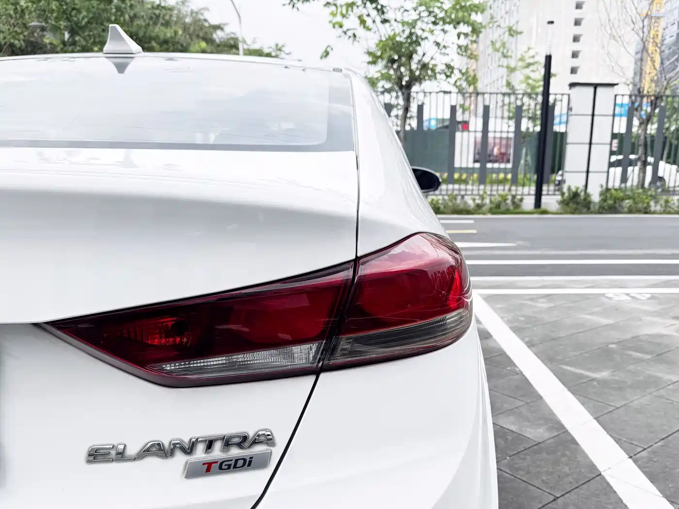 Hyundai Elantra 2018 1.4T DCT Dynamic·Vitality Model фото 28