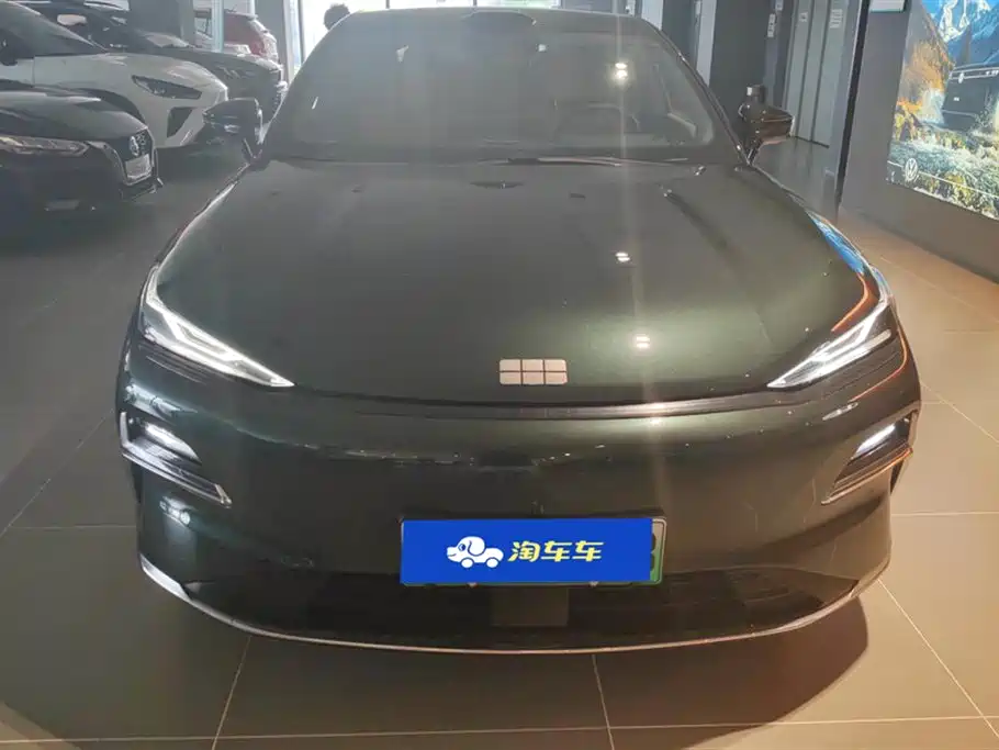 Geely Galaxy Galaxy Xingyao 8 2025 130km EM-P Starship Edition фото 2