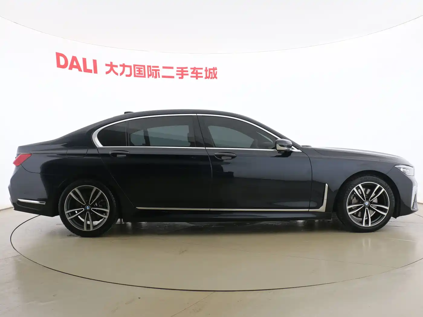 BMW 7 Series 2019 730Li M Sport Package фото 7