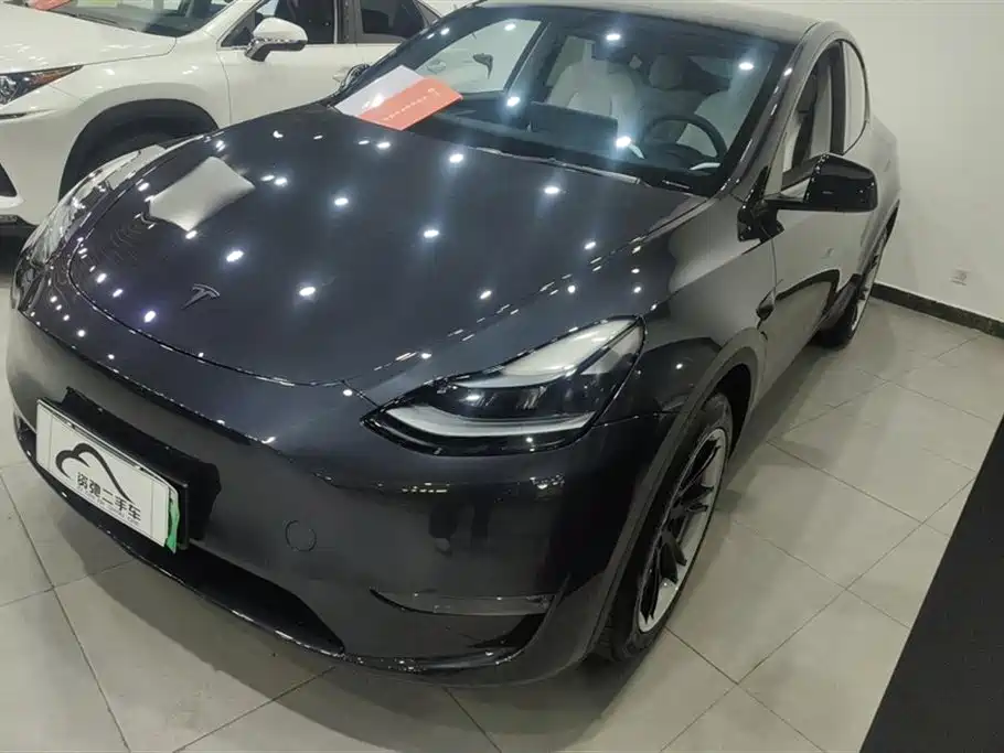 Tesla Model Y 2024 Long Range AWD