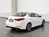 Photo 2 - Kia K5