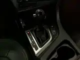 Photo 13 - Kia K5