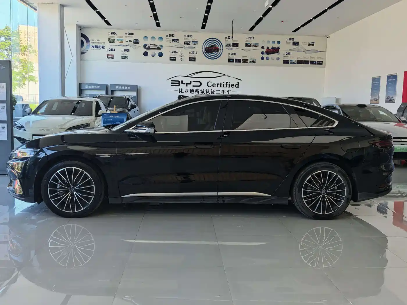 BYD Han 2025 2025 DM-i Smart Driving Edition 125KM LiDAR Flagship