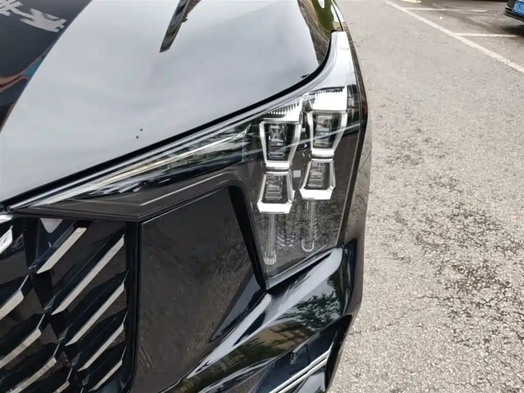 GAC Trumpchi Trumpchi GS8 2022 Pilot Series 2.0TGDI 2WD Luxury Smart Connect Edition (7-Seater) фото 24