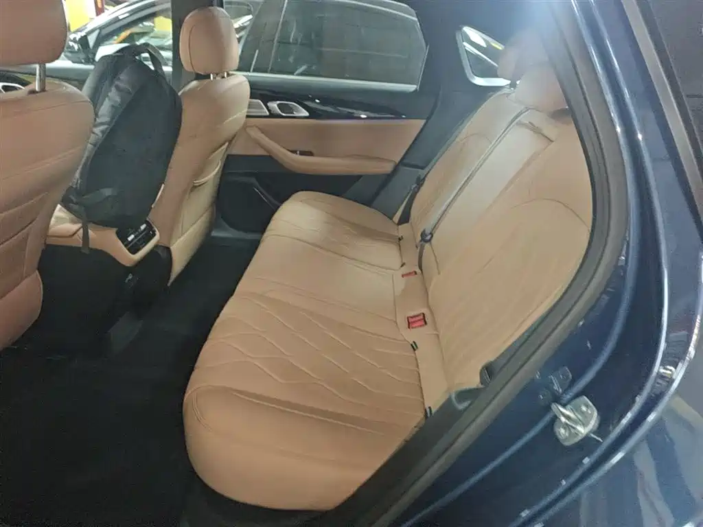 Geely Galaxy Galaxy A7 2025 EM-i фото 17