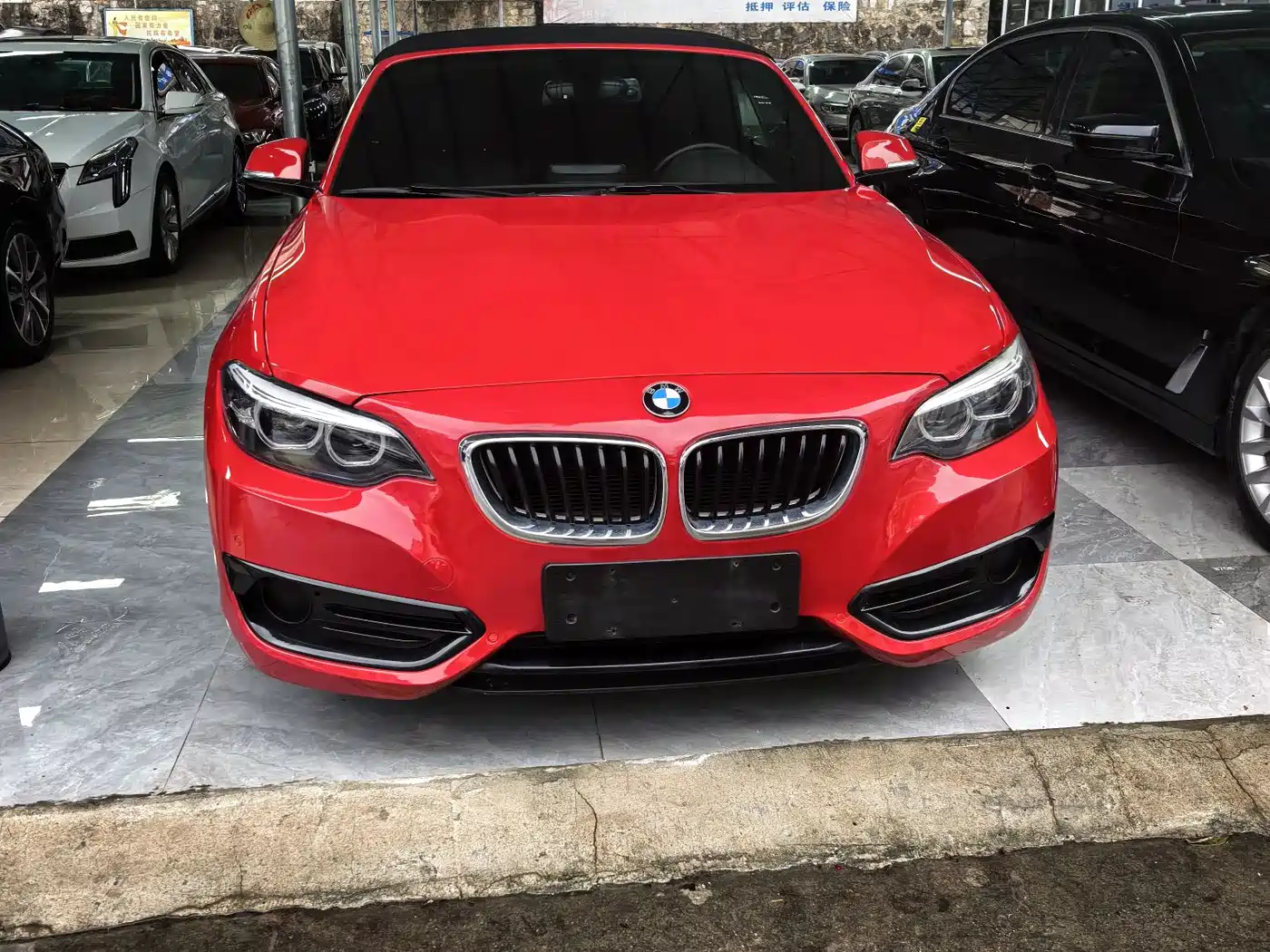 BMW 2 Series (Import) 2018 220i Convertible Coupe Sport Design Package
