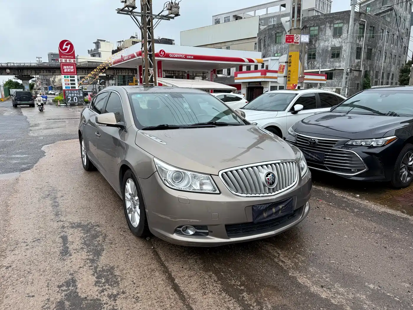Фото 3 - Buick LaCrosse