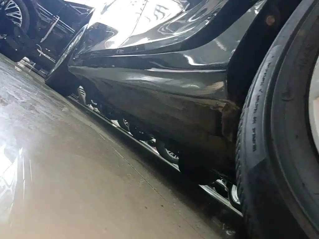 Фото 21 - Toyota Camry