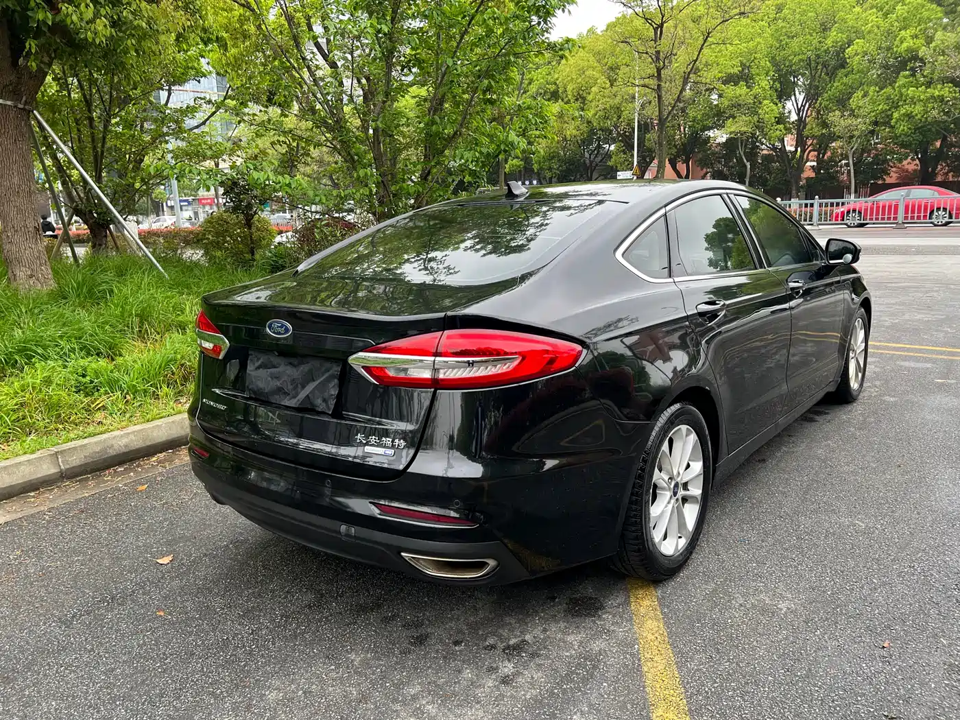 FORD MONDEO