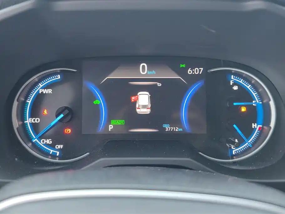 Toyota RAV4 Rongfang 2021 Hybrid 2.5L E-CVT Front-wheel Drive Elite Edition фото 14