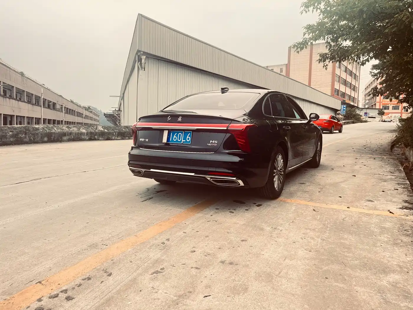 Hongqi H5 2023 2.0T Auto Smart Connect Flag Enjoy фото 9
