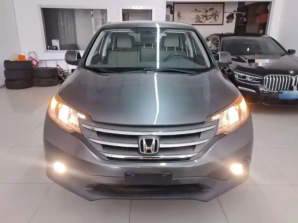 Фото 3 - Honda CR-V