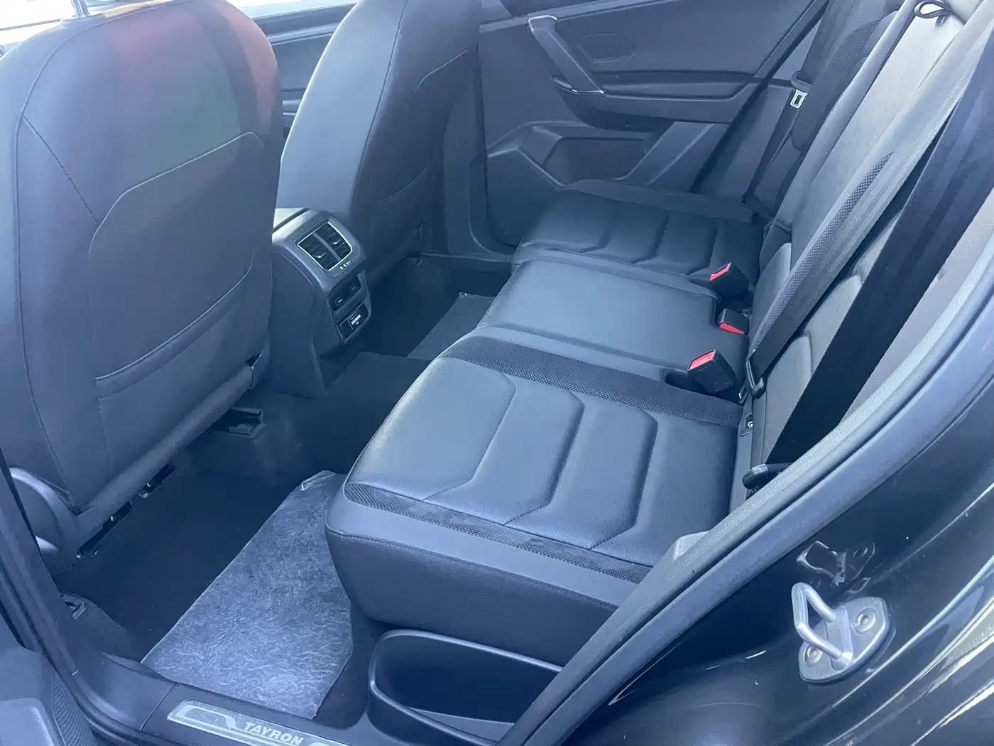 Volkswagen Tayron 2019 330TSI 2WD Luxury China VI фото 8