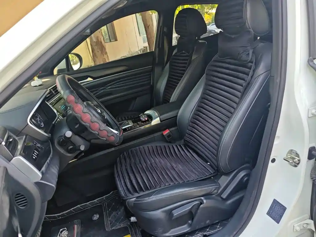Dongfeng Fengguang Fengguang ix5 2019 2019 220T CVT Zhi Shang China VI