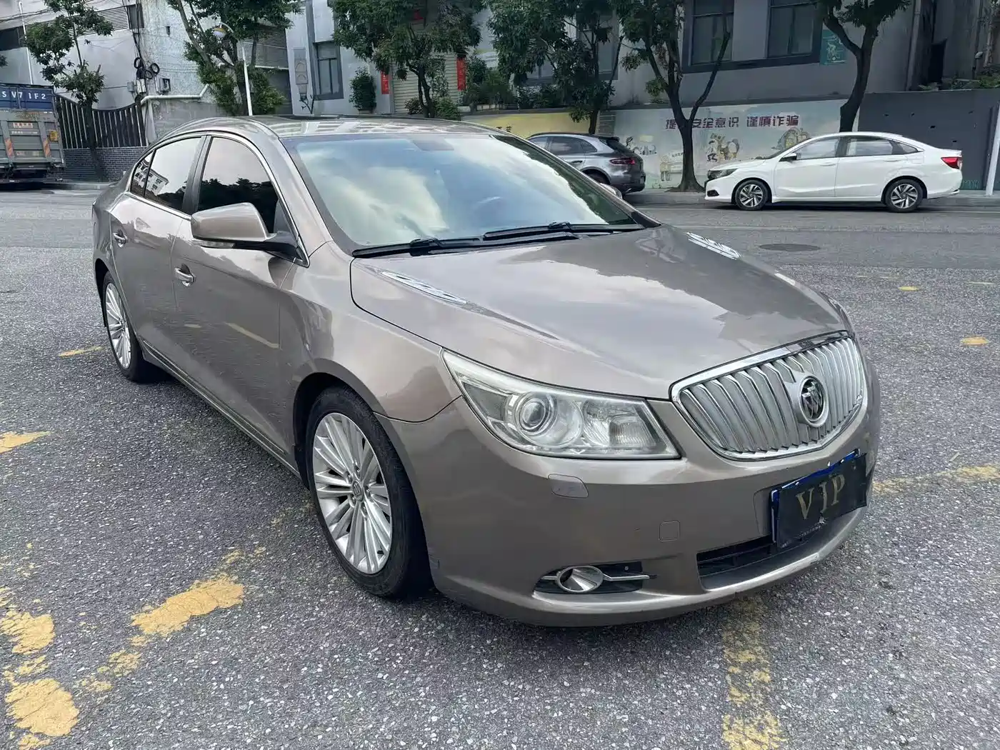 Buick LaCrosse 2011 2011 2.4L SIDI Elegance Edition