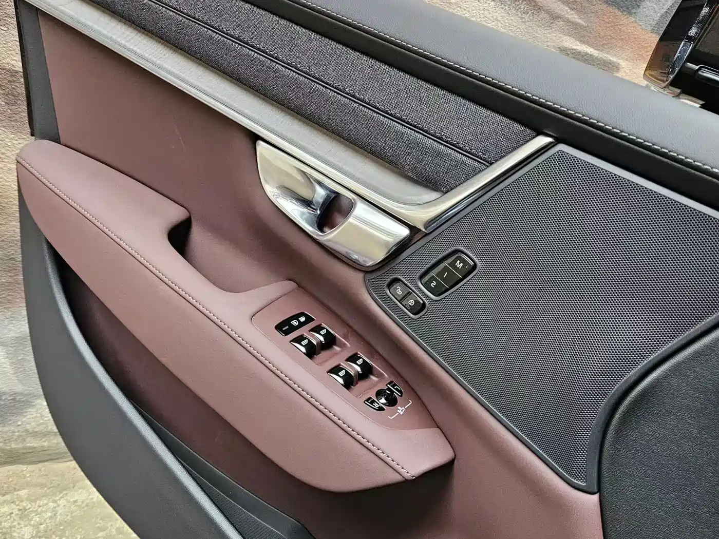 Фото 7 - Volvo S90