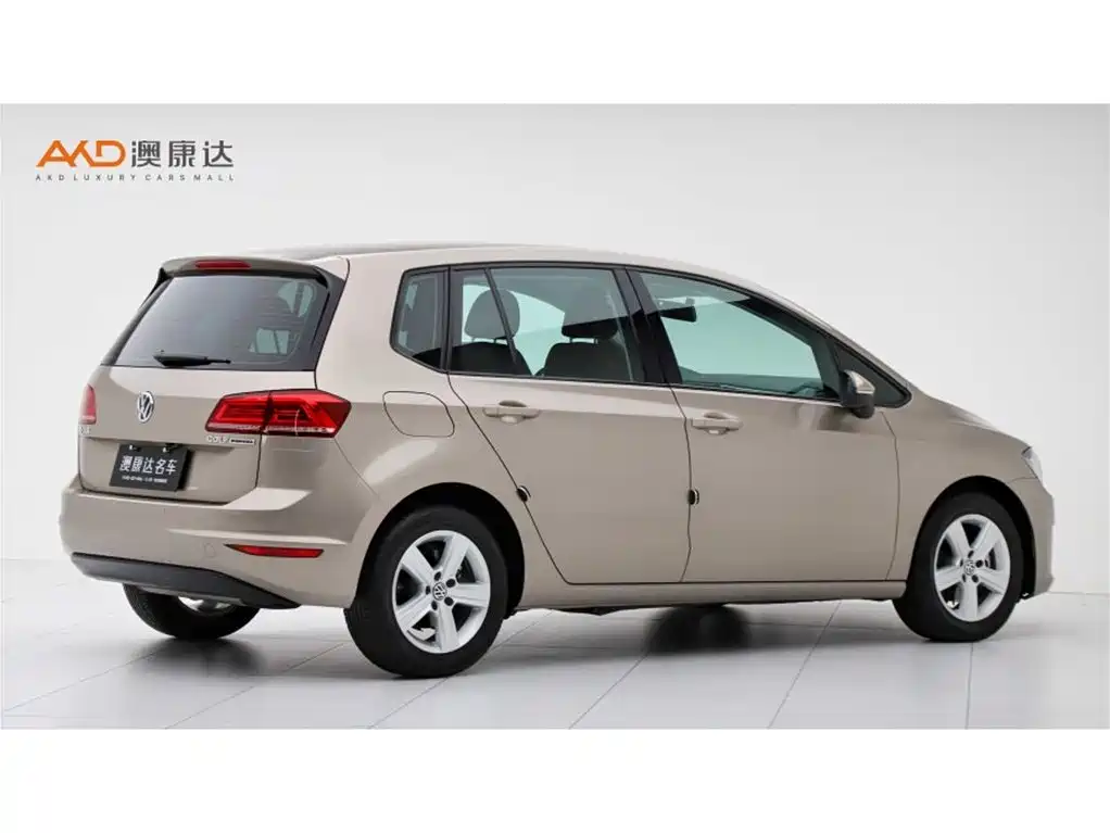 Volkswagen Golf 2016 1.6L Automatic Comfort фото 3