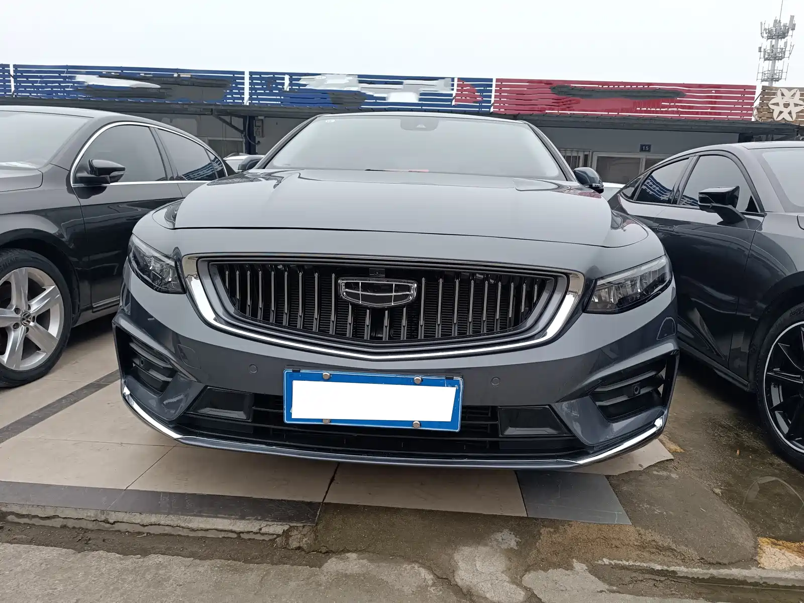 Фото 1 - Geely Preface