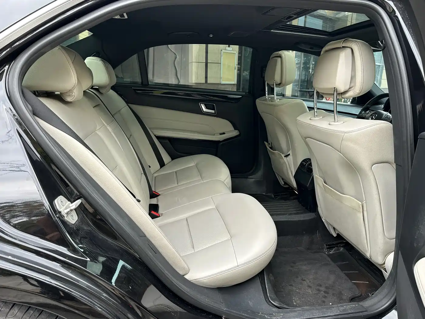 Mercedes-Benz E-Class 2014 Facelift E 260 L Sport фото 11
