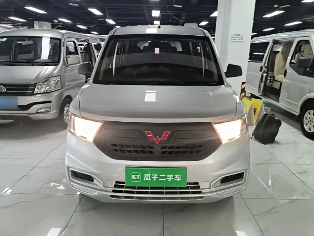 Wuling Motors Wuling Hongguang V 2024 2022 1.5L Power Take Edition Electric Power Steering LAR