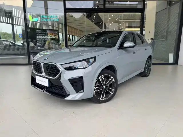 BMW X2 sDrive25i, M Спорт-пакет