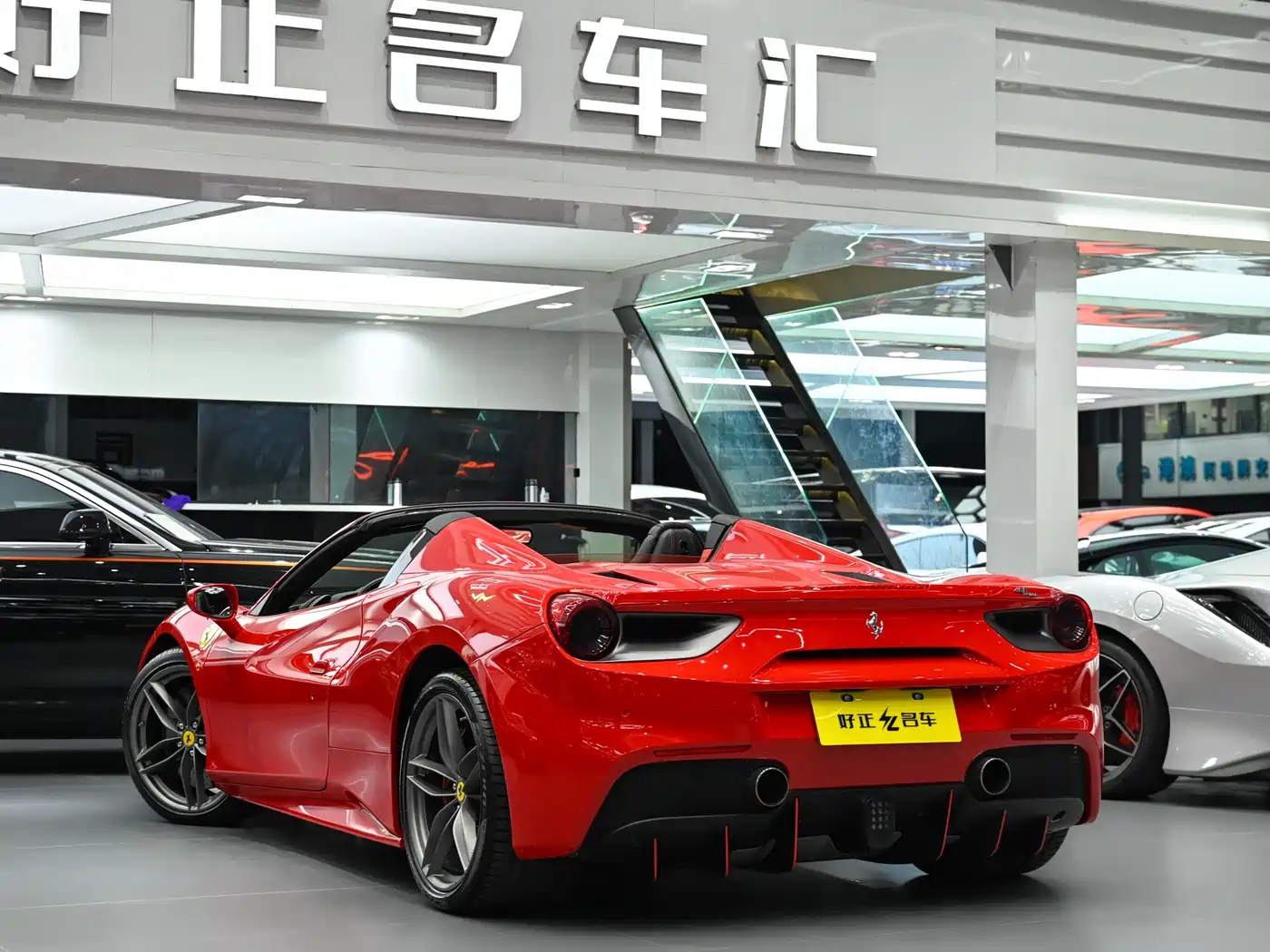 Ferrari 488 2018 2015 488 Spider