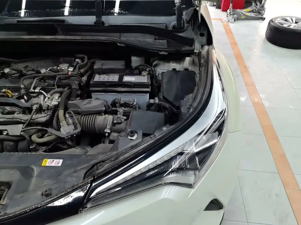 Toyota C-HR 2020 2020 Model 2.0L Luxury