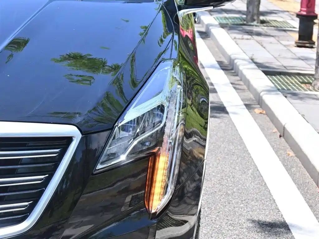 Cadillac XTS 2018 28T Technology фото 5