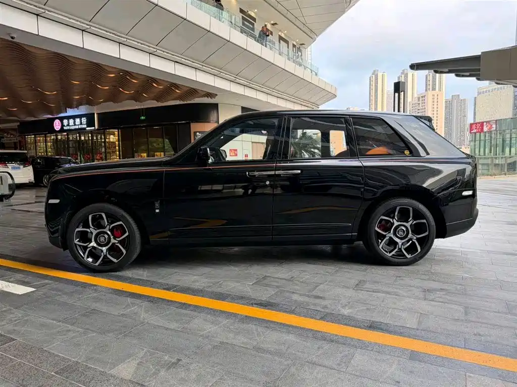 Rolls-Royce Cullinan 2024 2024 Black Badge