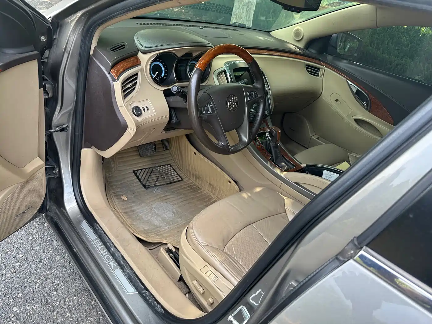 Buick LaCrosse 2010 2.4L Premium фото 6