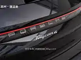 Photo 10 - Porsche Taycan
