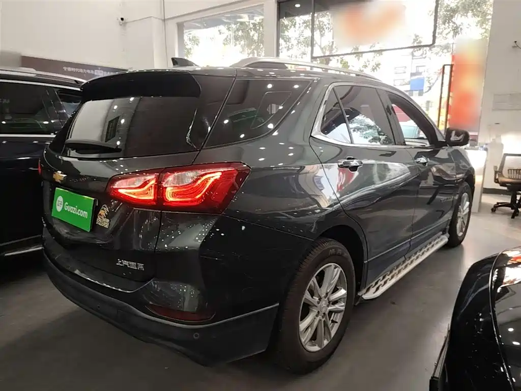 Chevrolet Equinox 2017 535T Automatic Realm Edition фото 7