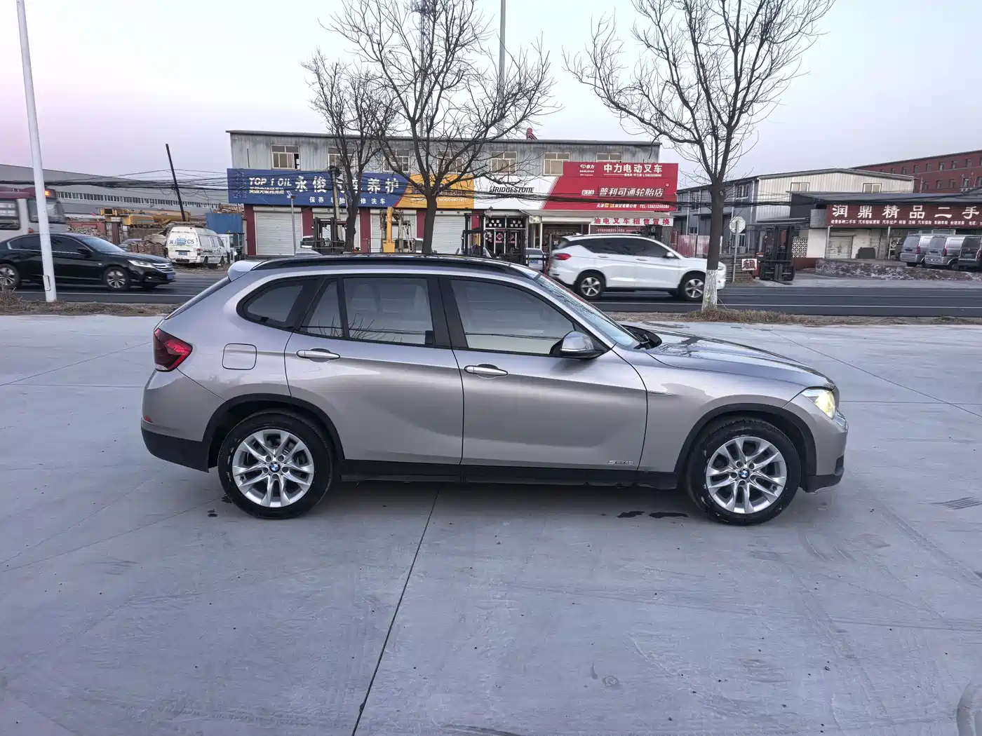 BMW X1 2014 sDrive18i Leading Edition фото 8
