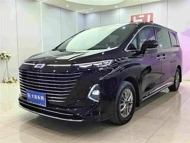 Besturn Besturn M9 2023 2.0T Exclusive