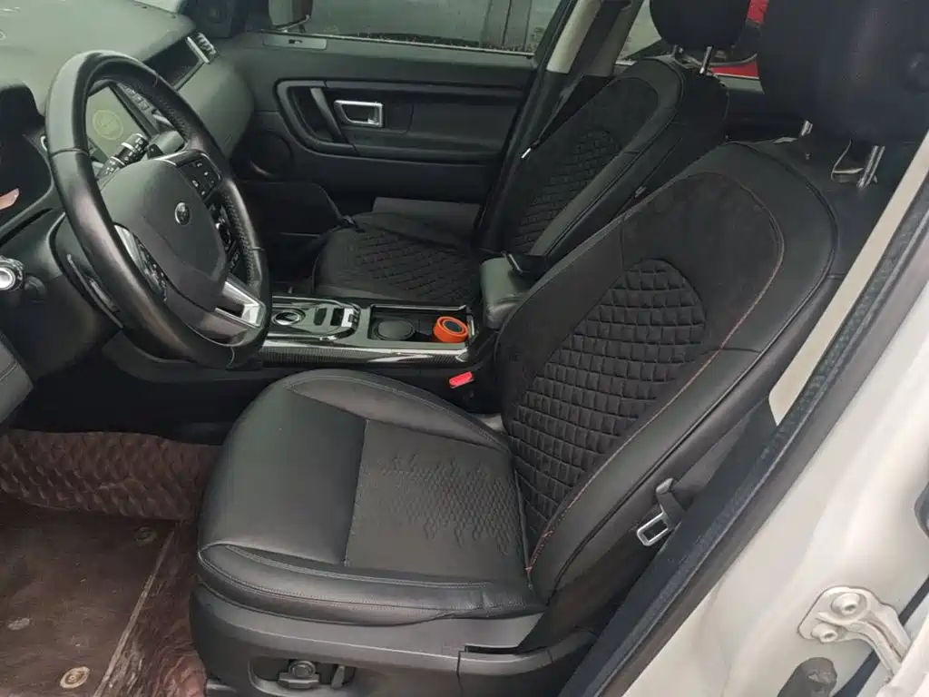 Фото 15 - Land Rover Discovery Sport