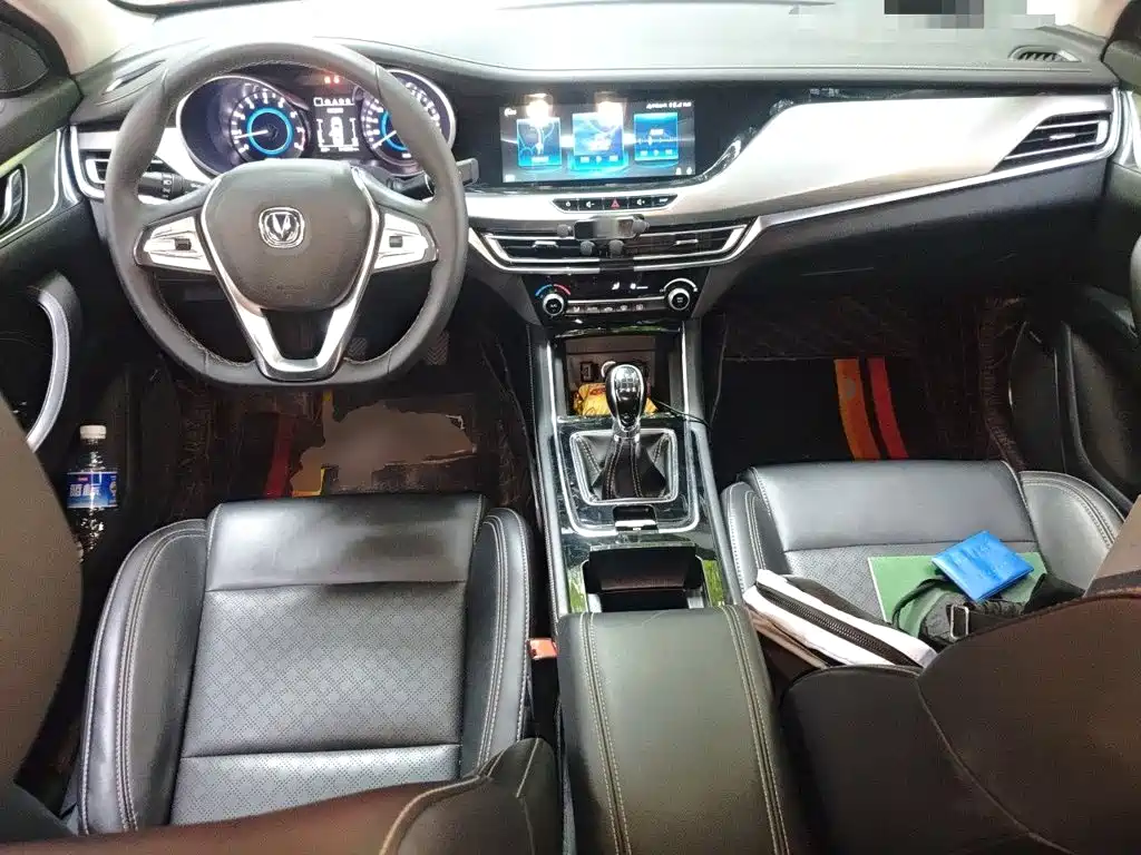 Photo 10 - Changan Eado