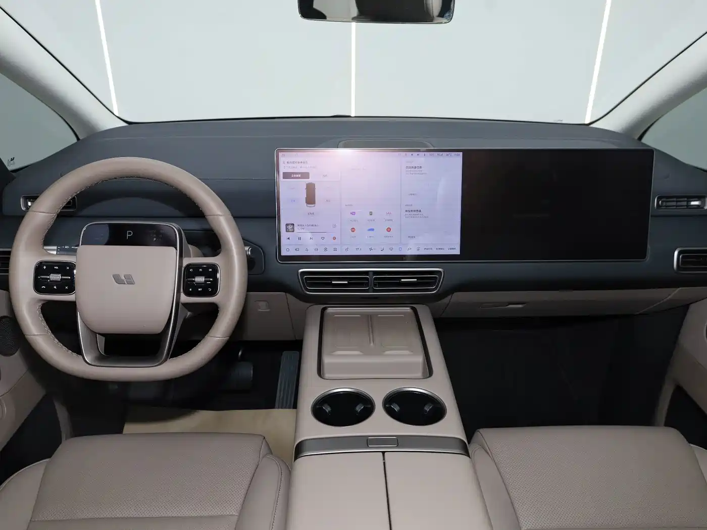 Li Auto MEGA 2026 2025 Model Home Family Special Edition