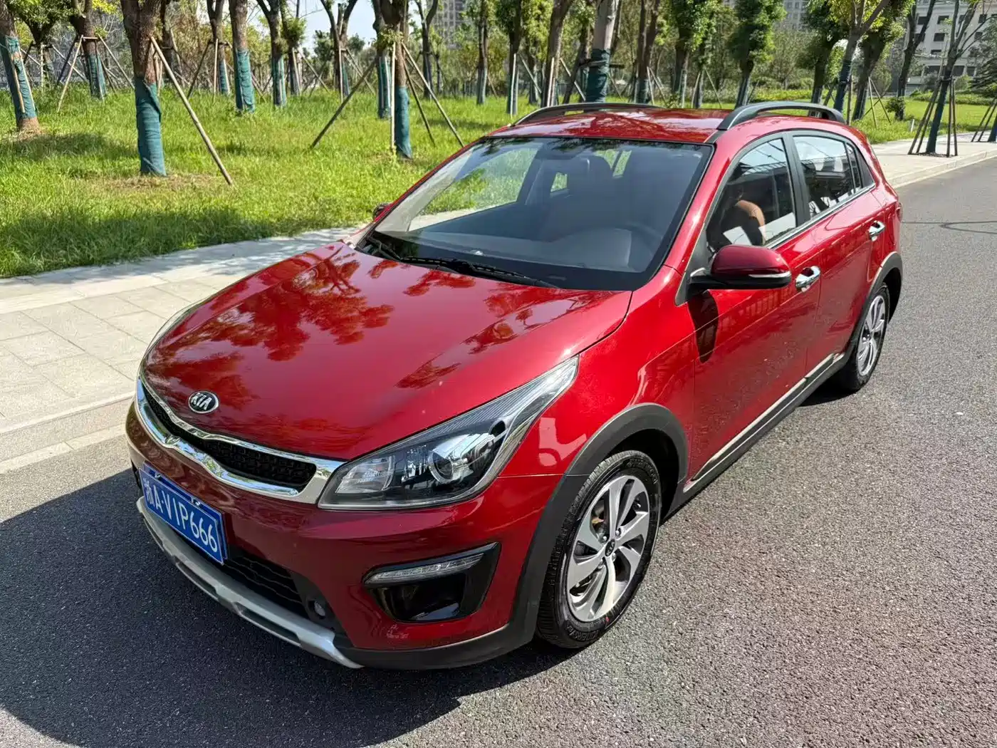 Kia KX CROSS 2017 — пригон из Китая