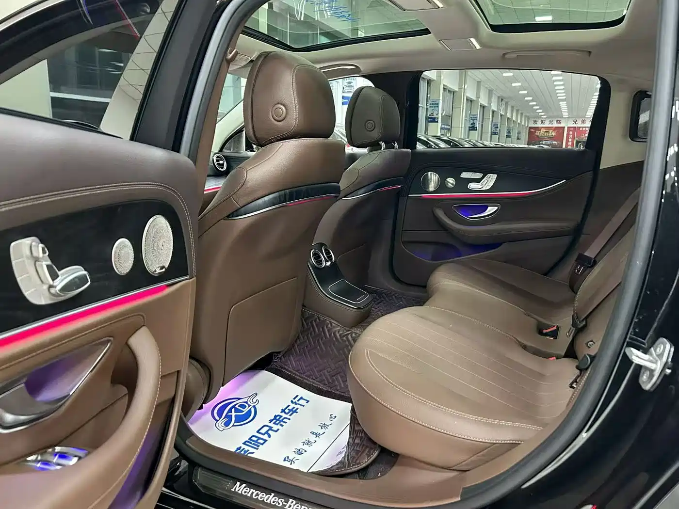 Mercedes-Benz E-Class 2023 E 300 L Luxury фото 8