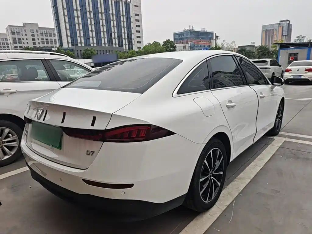 Roewe D7 2025 2025 DMH 125km World Champion Edition