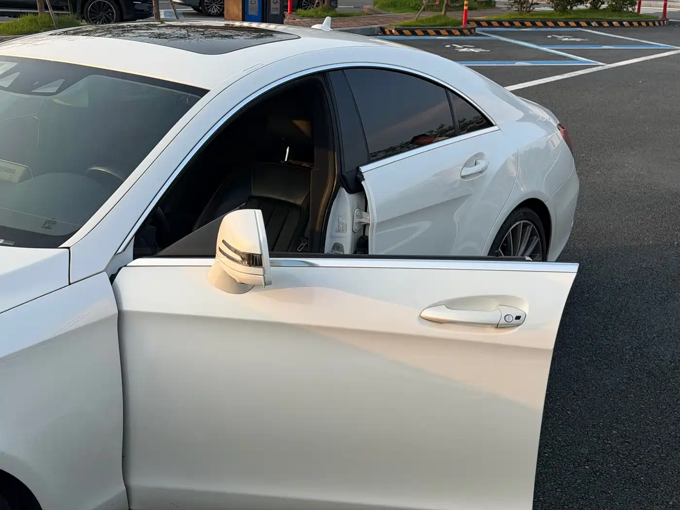Mercedes-Benz CLS 2016 CLS 320 Edition фото 6