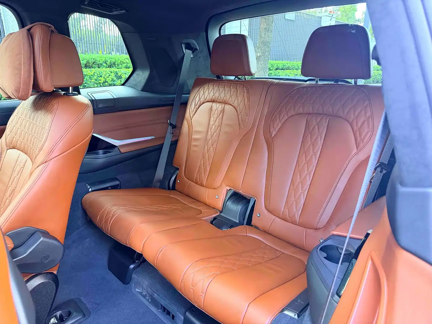 Photo 5 - BMW X7