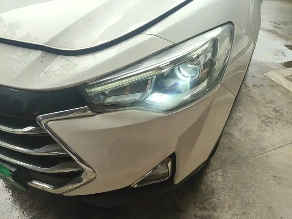 JAC Refine S7 2017 2017 1.5T Automatic Luxury