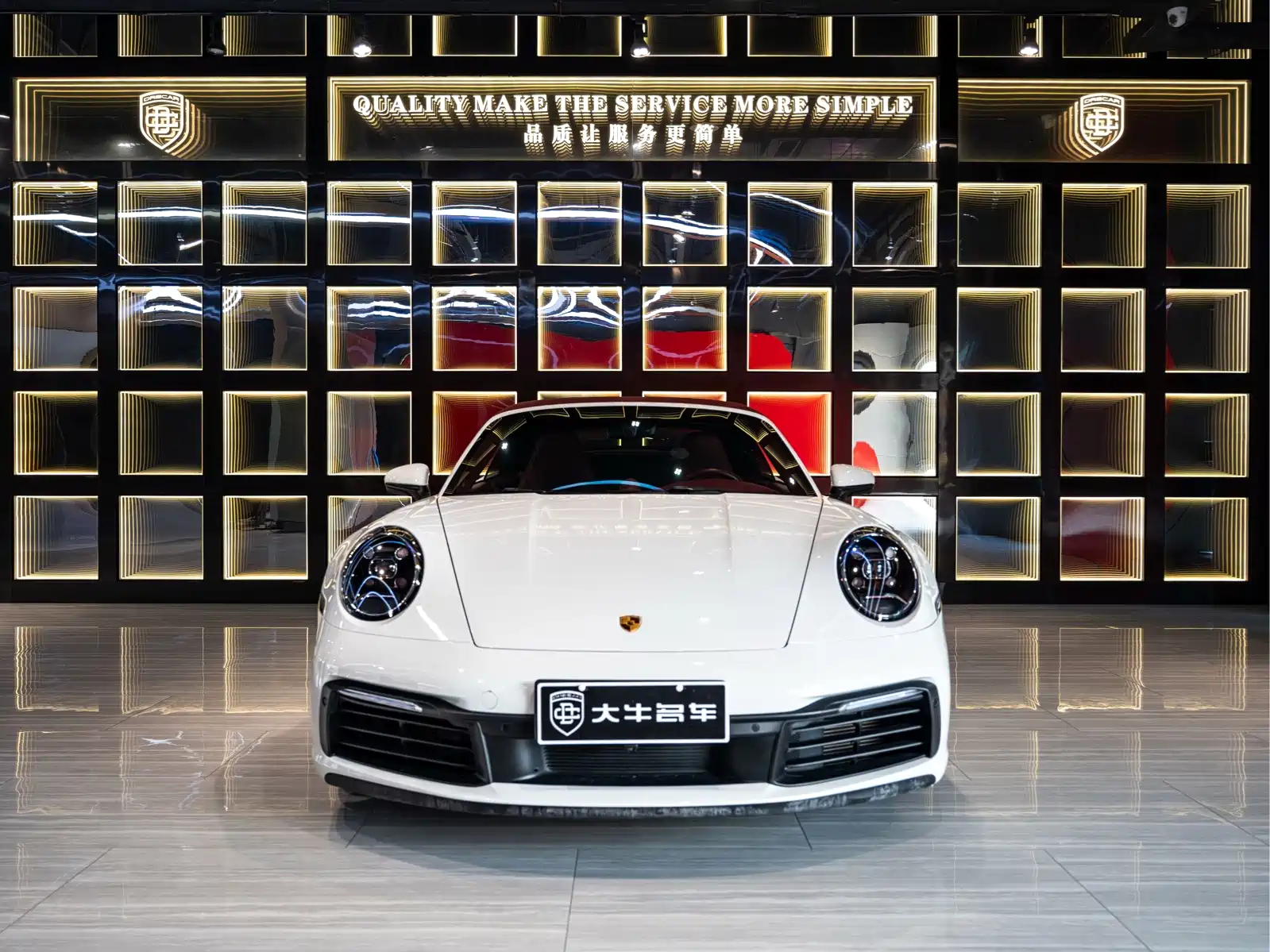 Фото 2 - Porsche 911