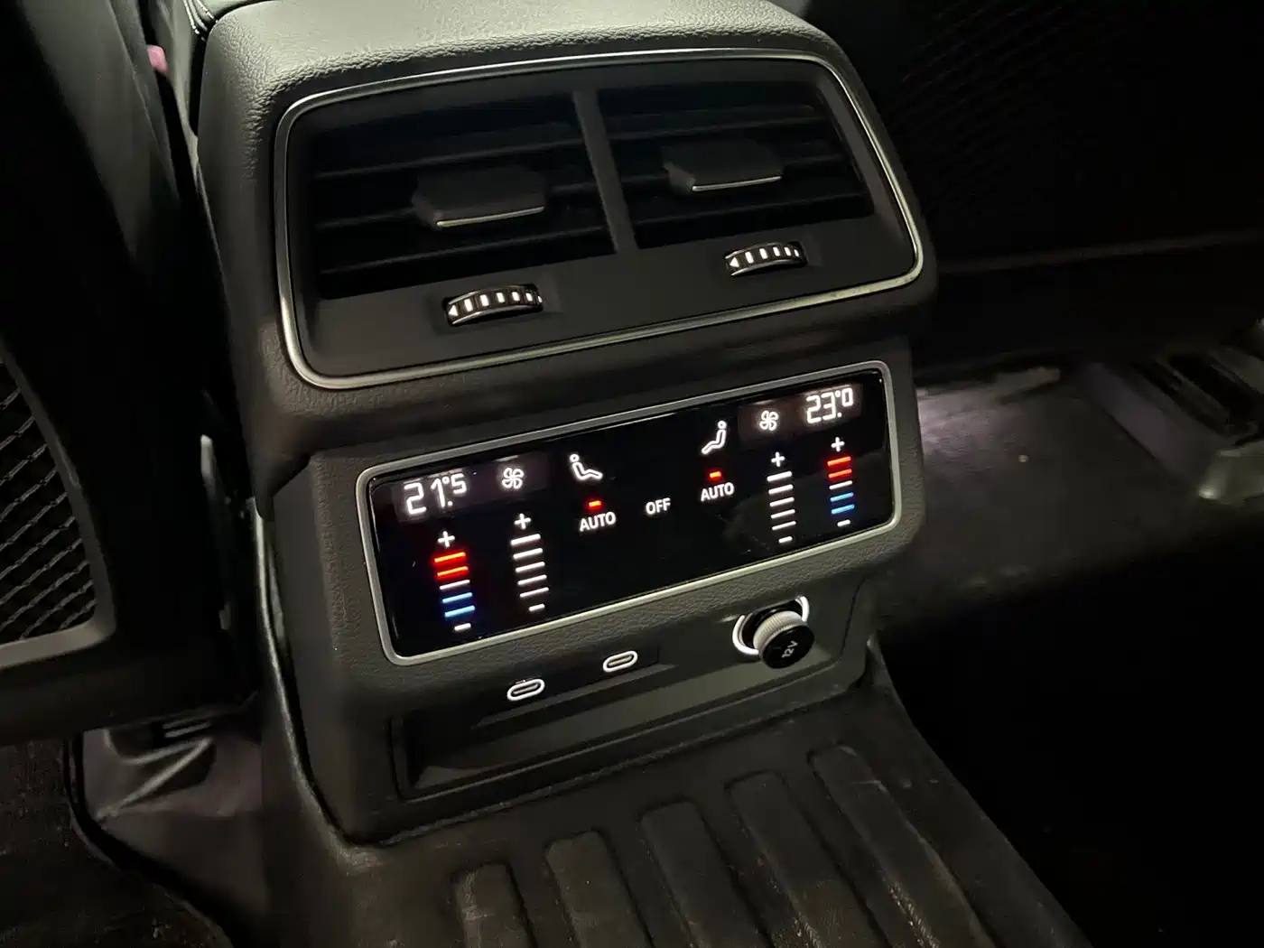 Audi A6L 2024 45 TFSI quattro Premium Dynamic фото 15