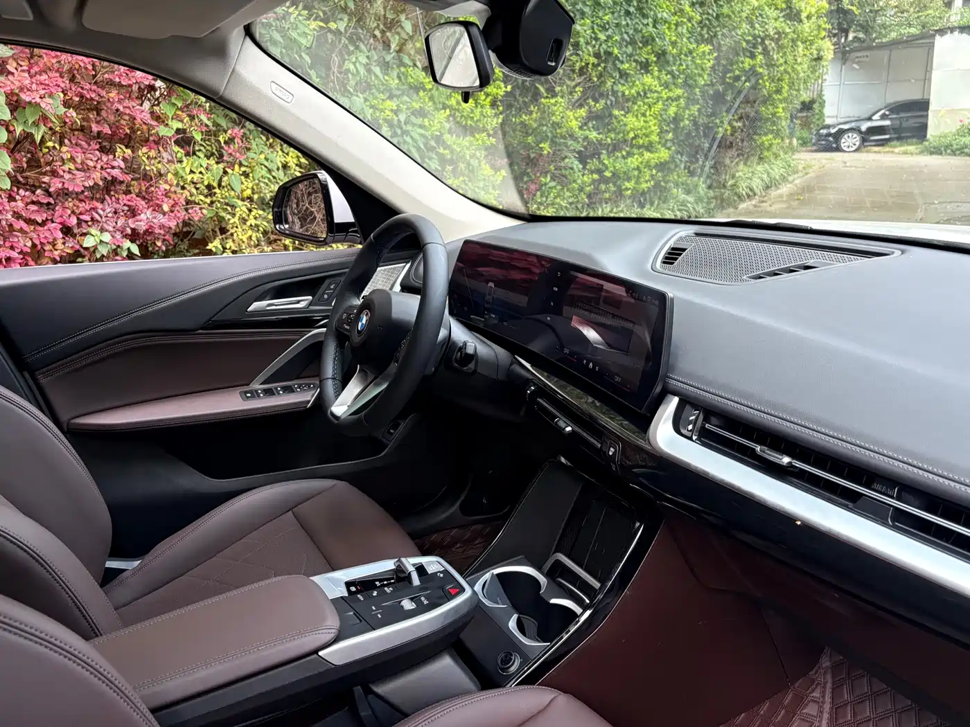 BMW X1 2024 2023 xDrive25Li X Design Package